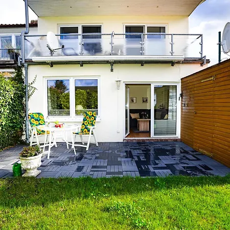 Marienburger Str 12 Apartment *